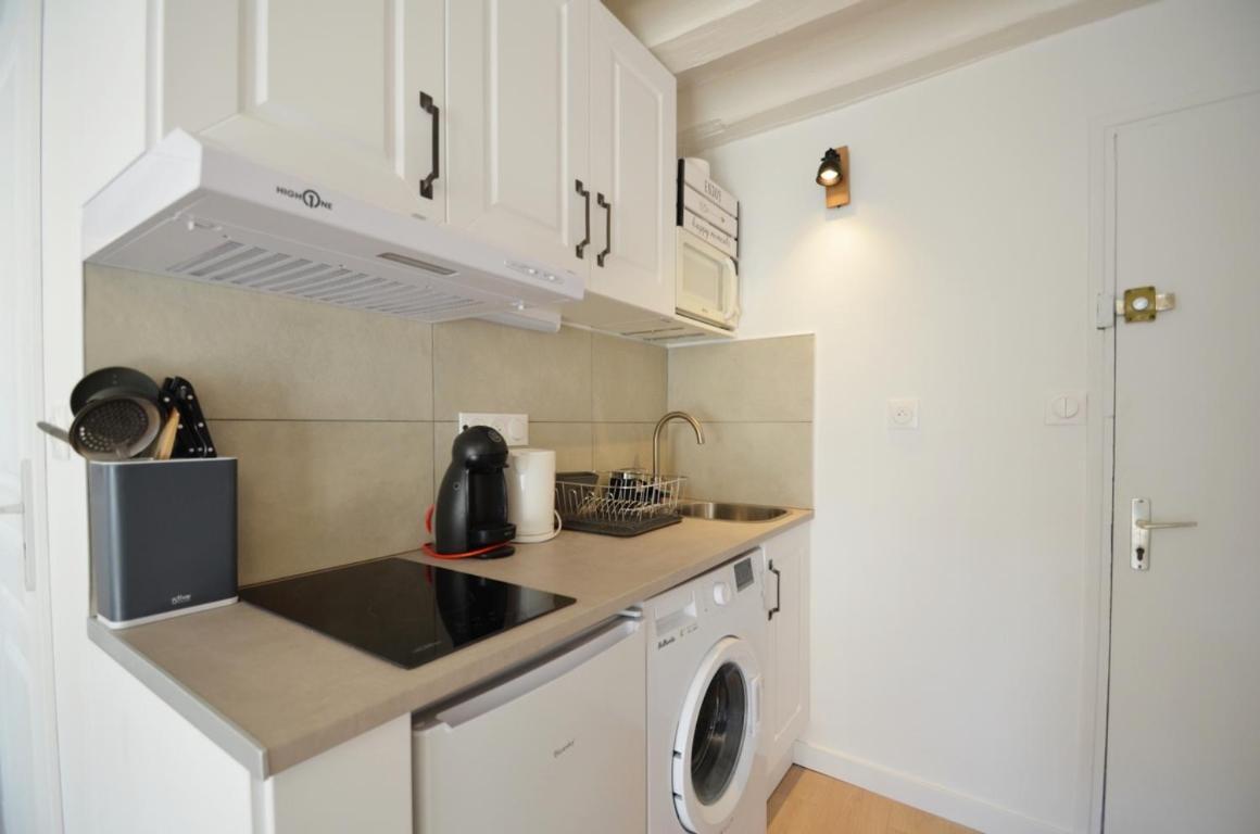 Le Petit France - Hyper Centre De Fontainebleau - Proche Insead Apartment Exterior photo