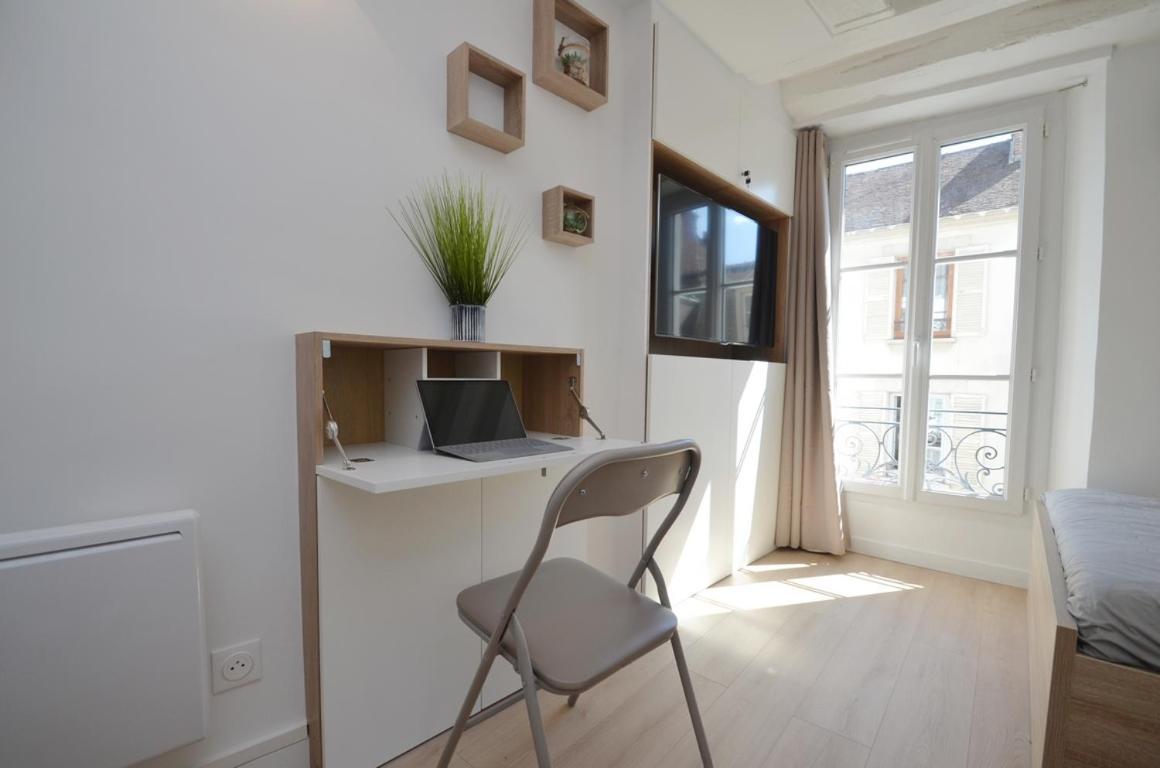 Le Petit France - Hyper Centre De Fontainebleau - Proche Insead Apartment Exterior photo